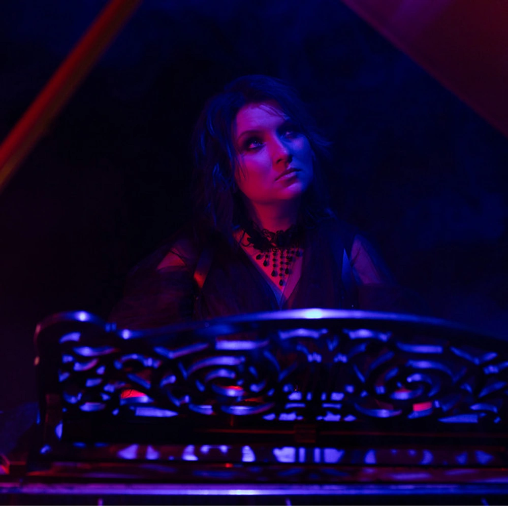 ENAVE Skeletons Still Resonates Across Dark Wave and Alt Rock