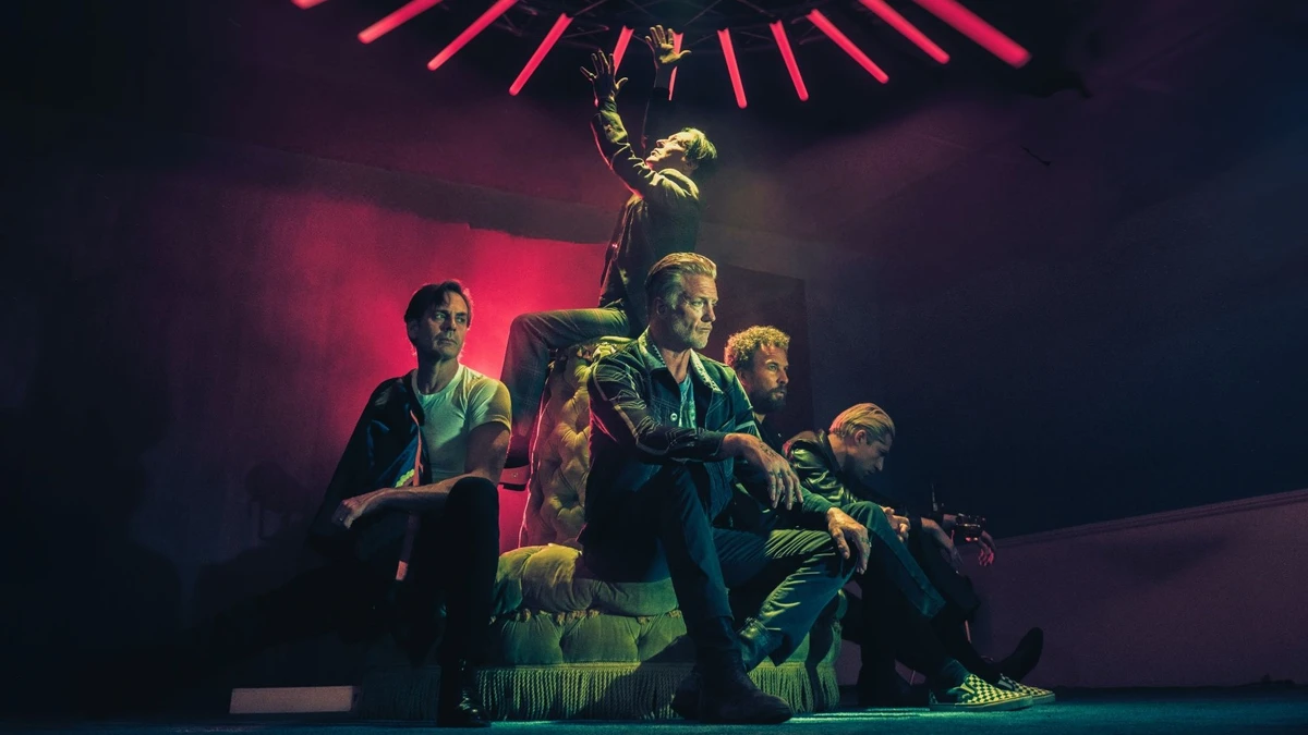 Queens of the Stone Age Are Three Songs Into Perfecth