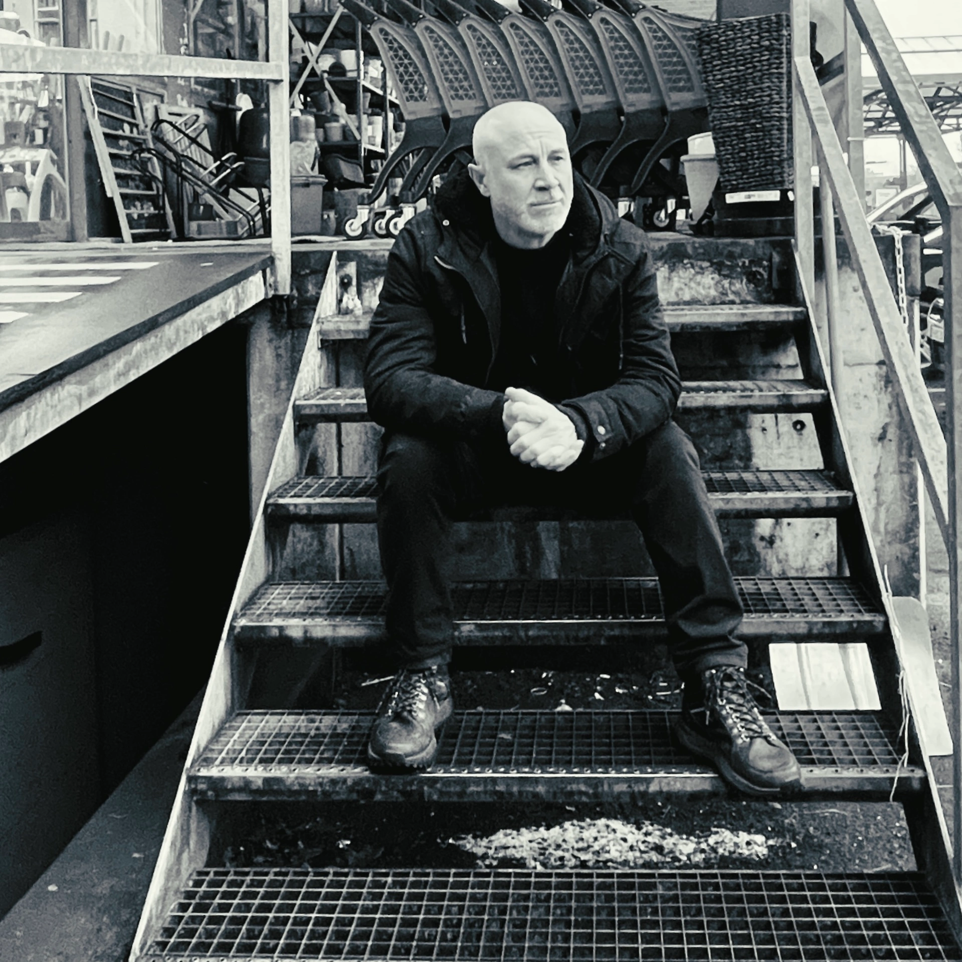 Where Dave Curl Sits After Zueri, Seven Years Into a Singles-First Catalogue